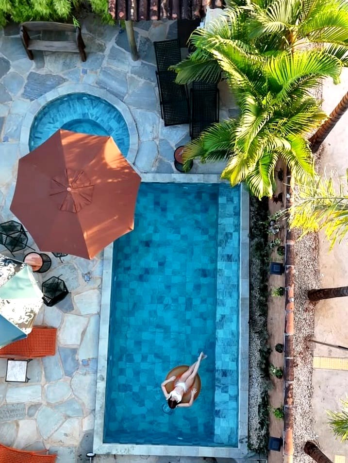 Piscina da pousada Espaço Morro do Frota em Pirenópolis